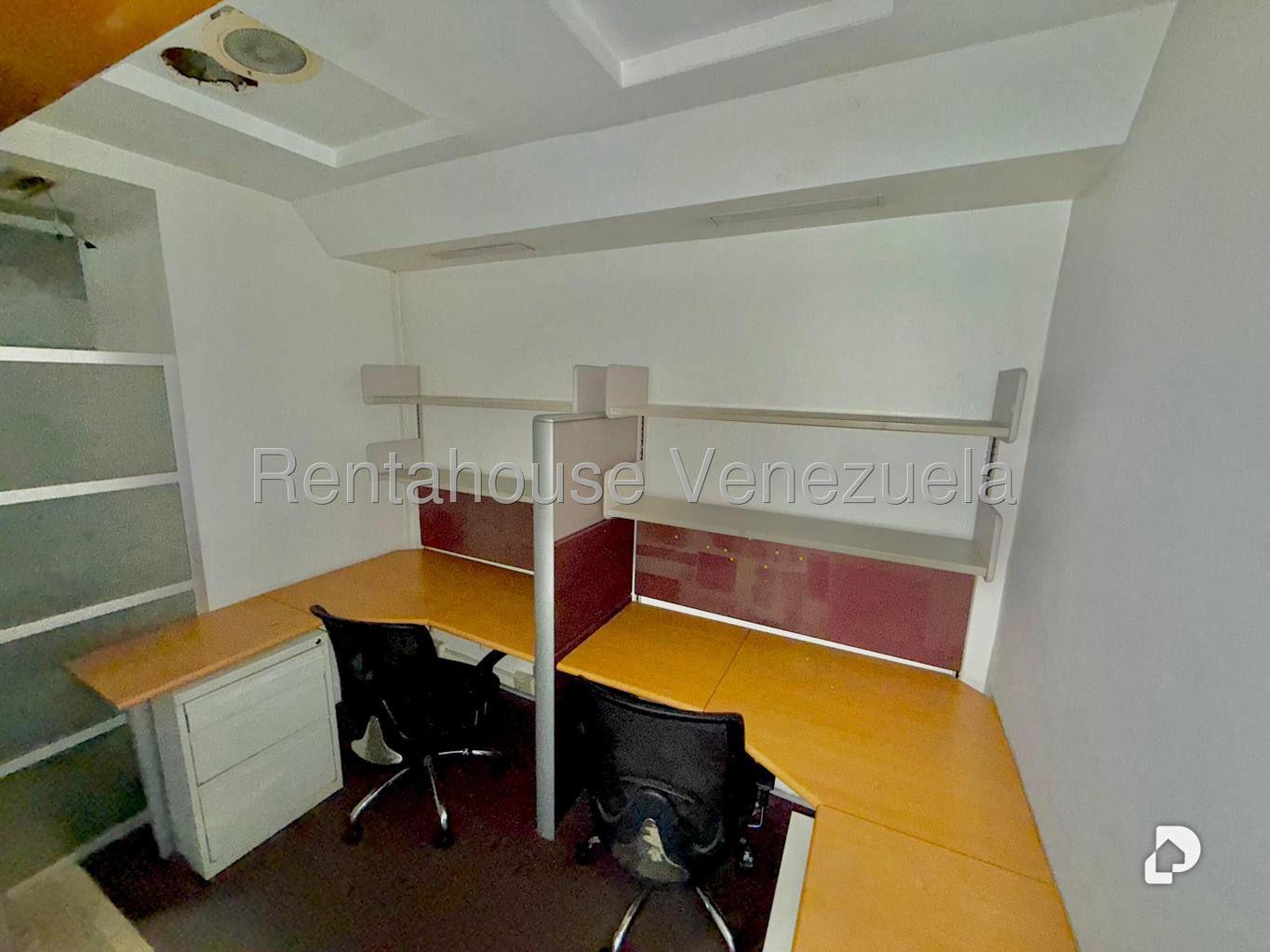 Oficina en Bello Monte, Caracas – 26