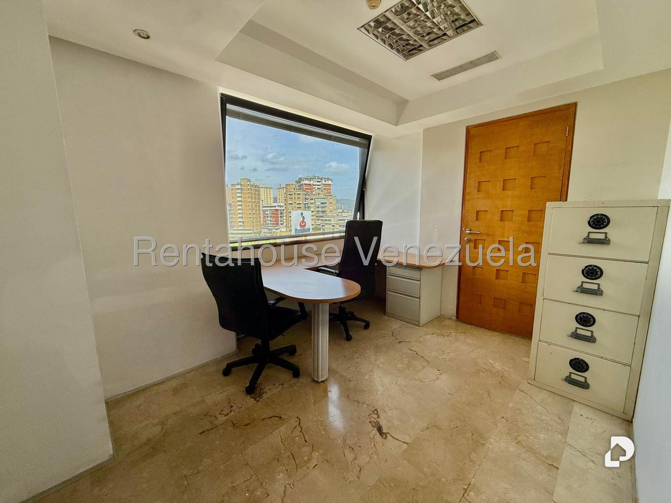 Oficina en Bello Monte, Caracas – 22