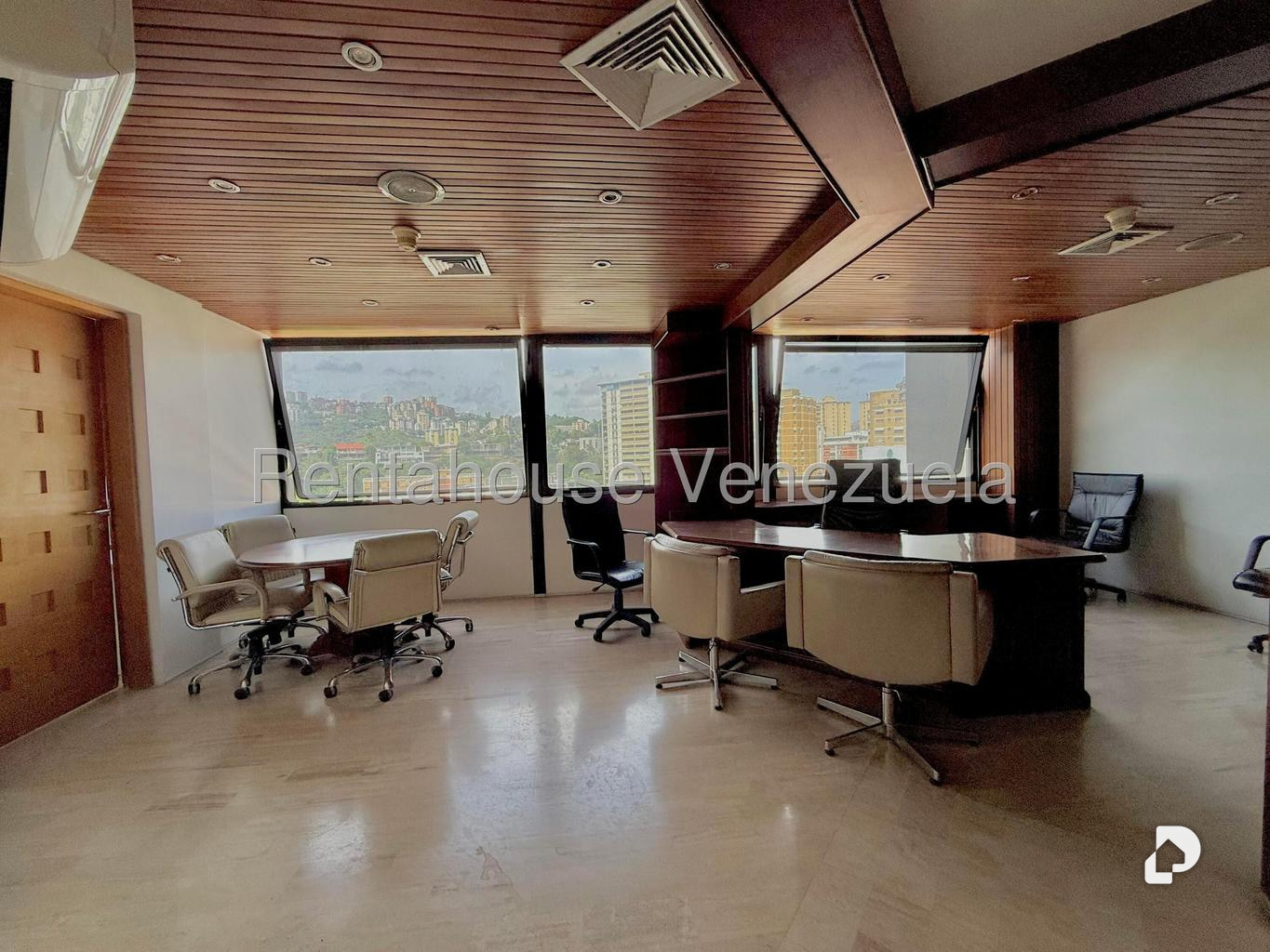 Oficina en Bello Monte, Caracas – 17