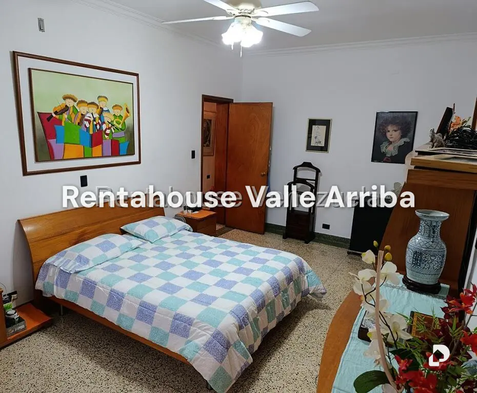 Casa en Las Palmas, Caracas – 8