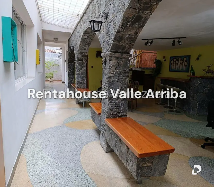 Casa en Las Palmas, Caracas – 24