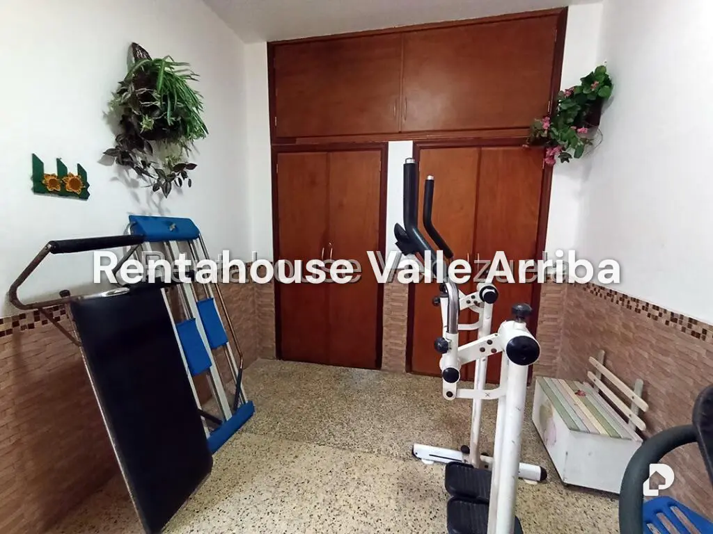 Casa en Las Palmas, Caracas – 17