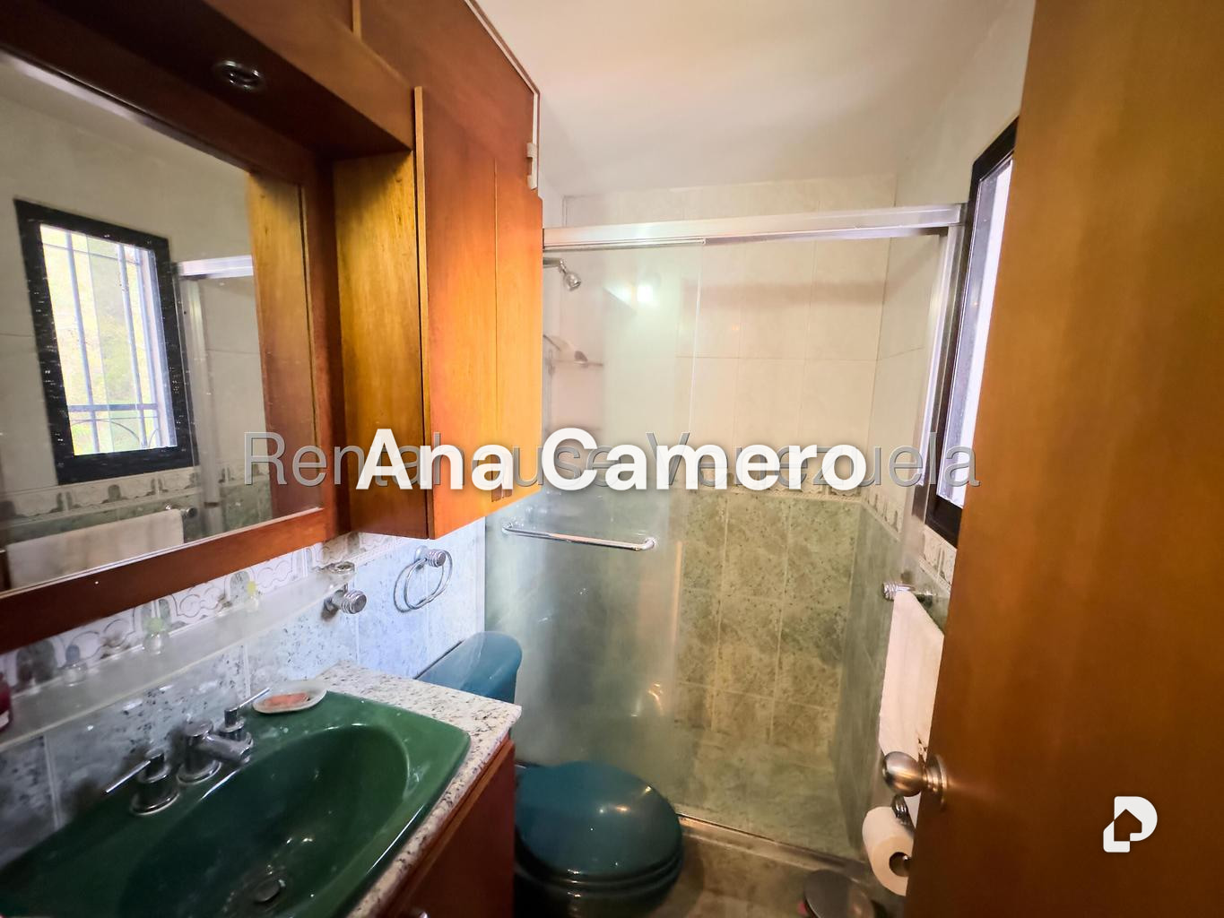 Casa en Santa Rosa de Lima, Caracas – 21