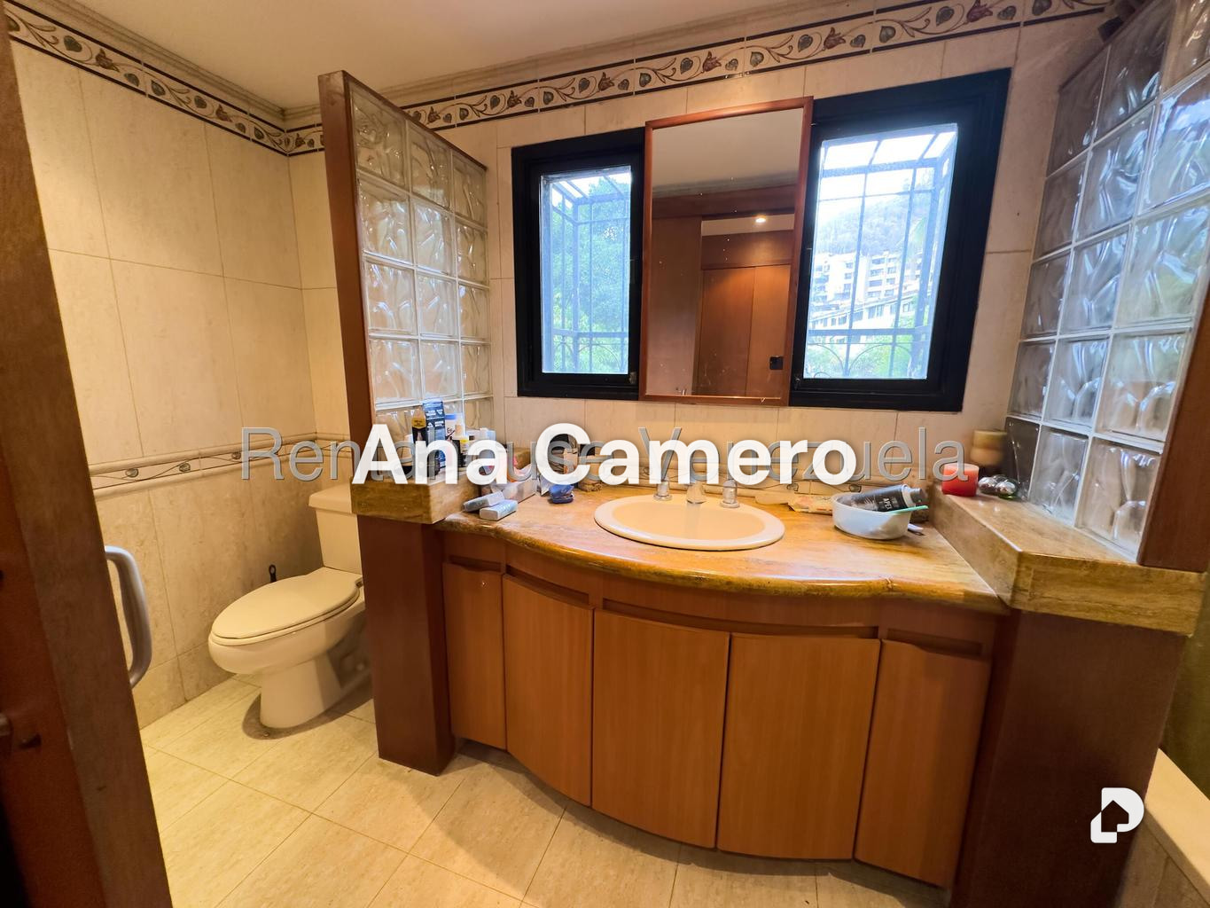 Casa en Santa Rosa de Lima, Caracas – 15
