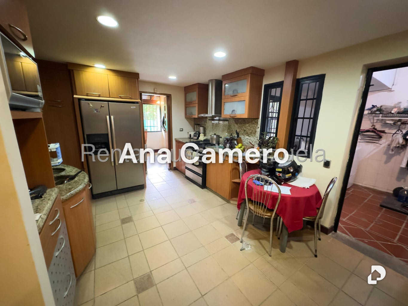 Casa en Santa Rosa de Lima, Caracas – 7
