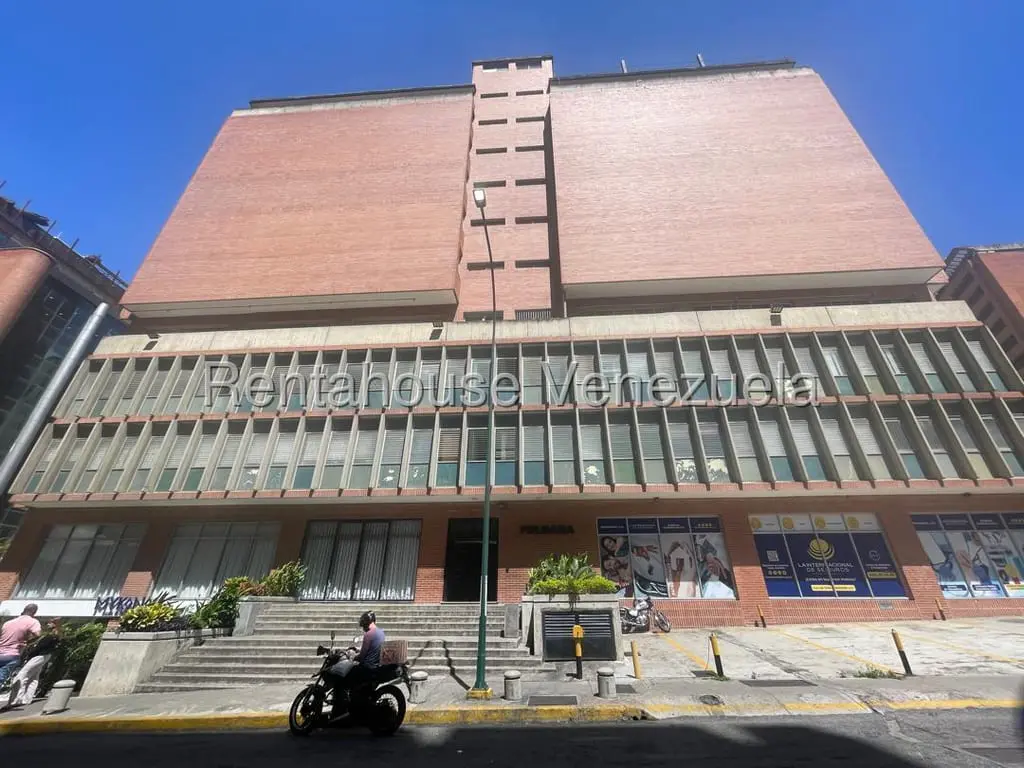 Oficina en El Rosal, Caracas - 1
