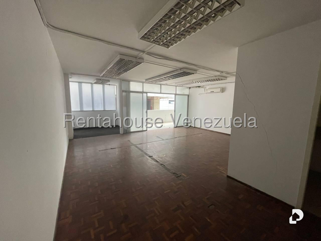 Oficina en El Rosal, Caracas – 3