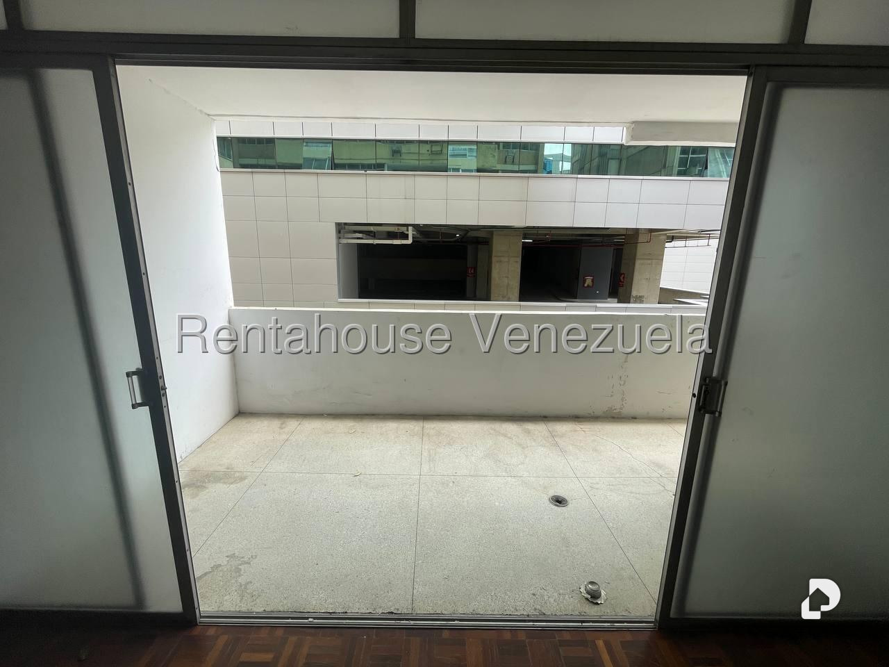 Oficina en El Rosal, Caracas – 10