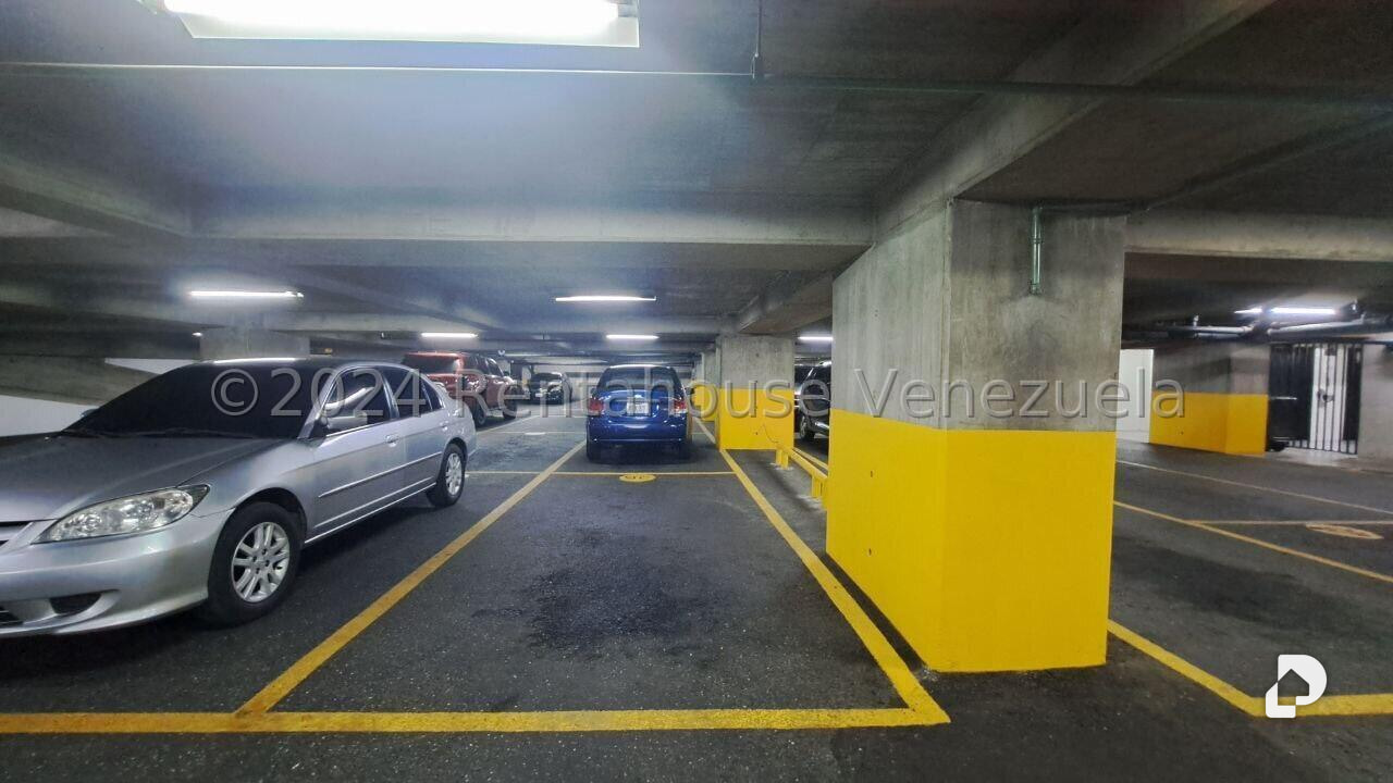Oficina en El Rosal, Caracas – 23