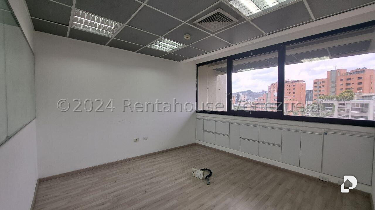 Oficina en El Rosal, Caracas – 22