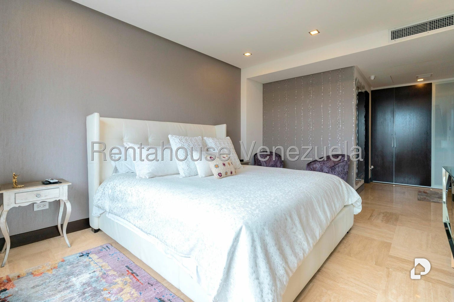 Apartamento en Lomas de Las Mercedes, Caracas – 26