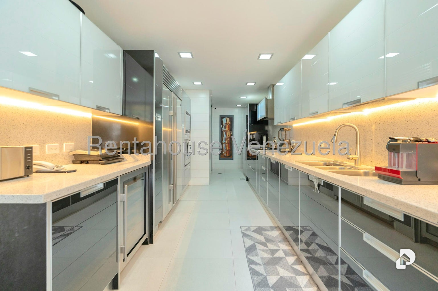 Apartamento en Lomas de Las Mercedes, Caracas – 16