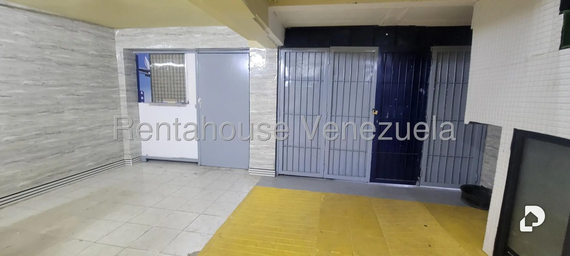 Local comercial en La Campiña, Caracas – 4