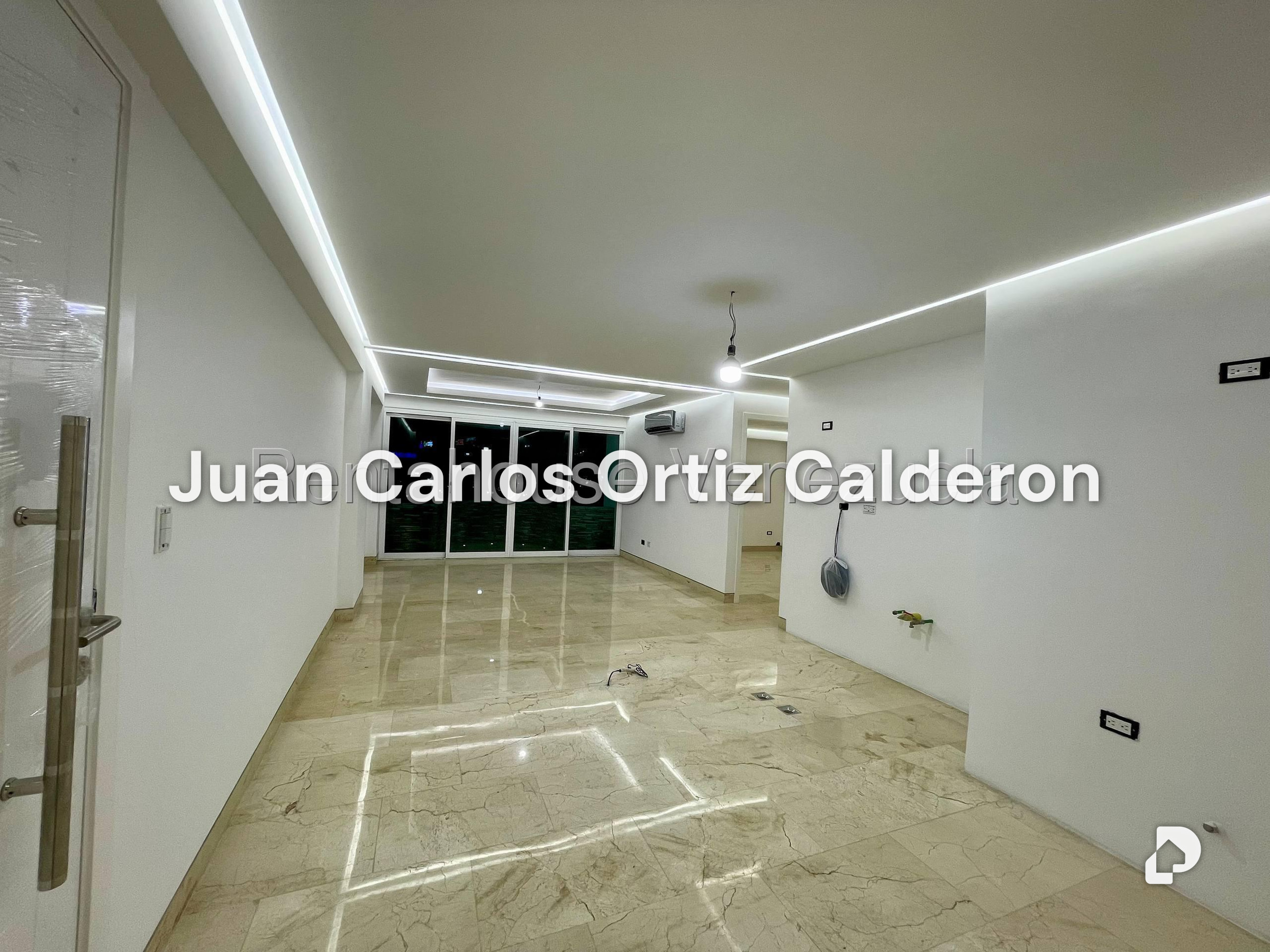 Apartamento en El Rosal, Caracas – 1