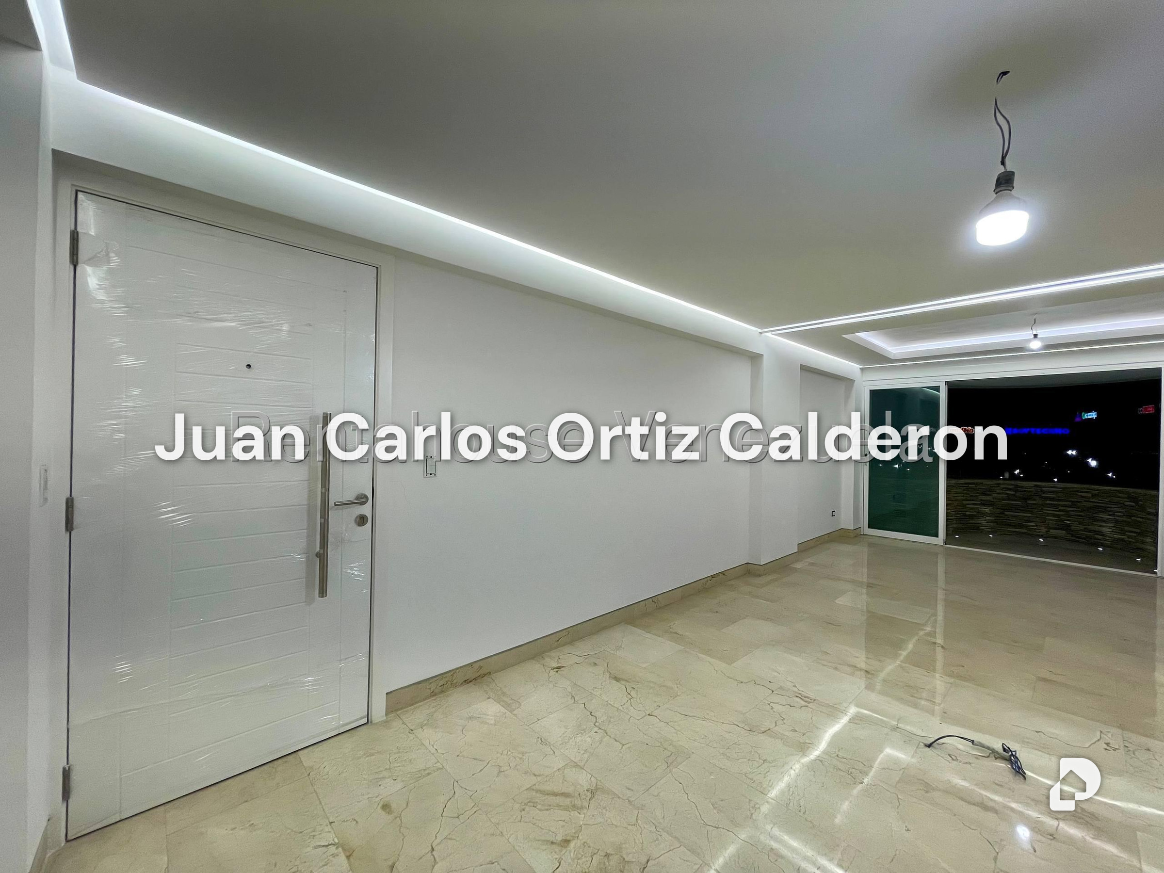 Apartamento en El Rosal, Caracas – 16