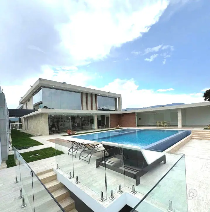 Casa en Parroquia Urbana San José, Valencia – 1