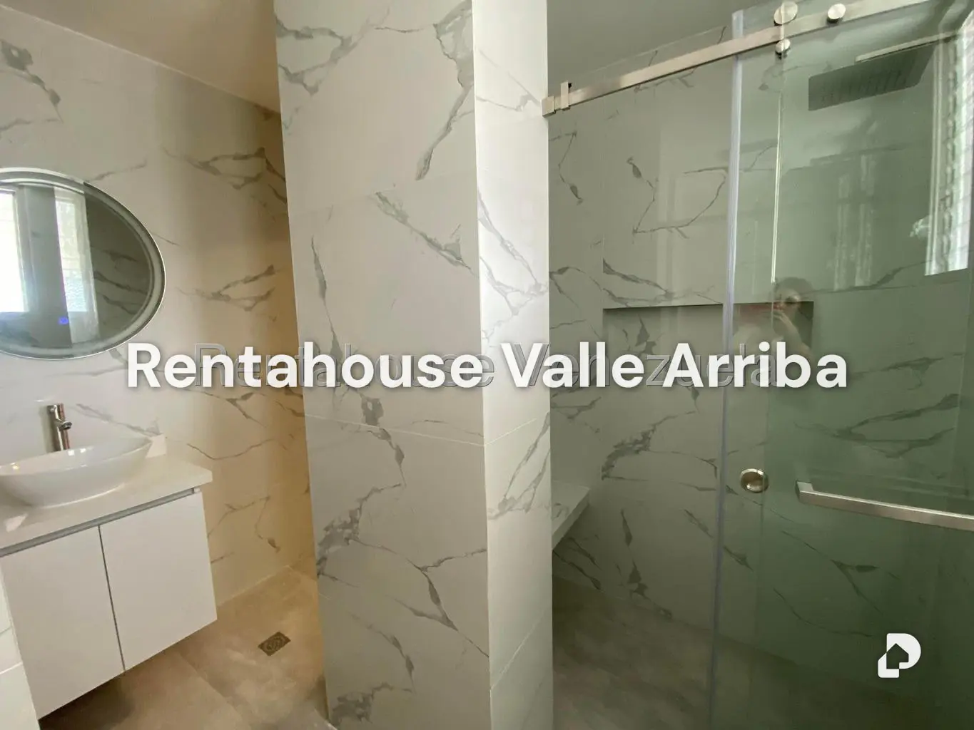 Apartamento en Santa Rosa de Lima, Caracas – 11