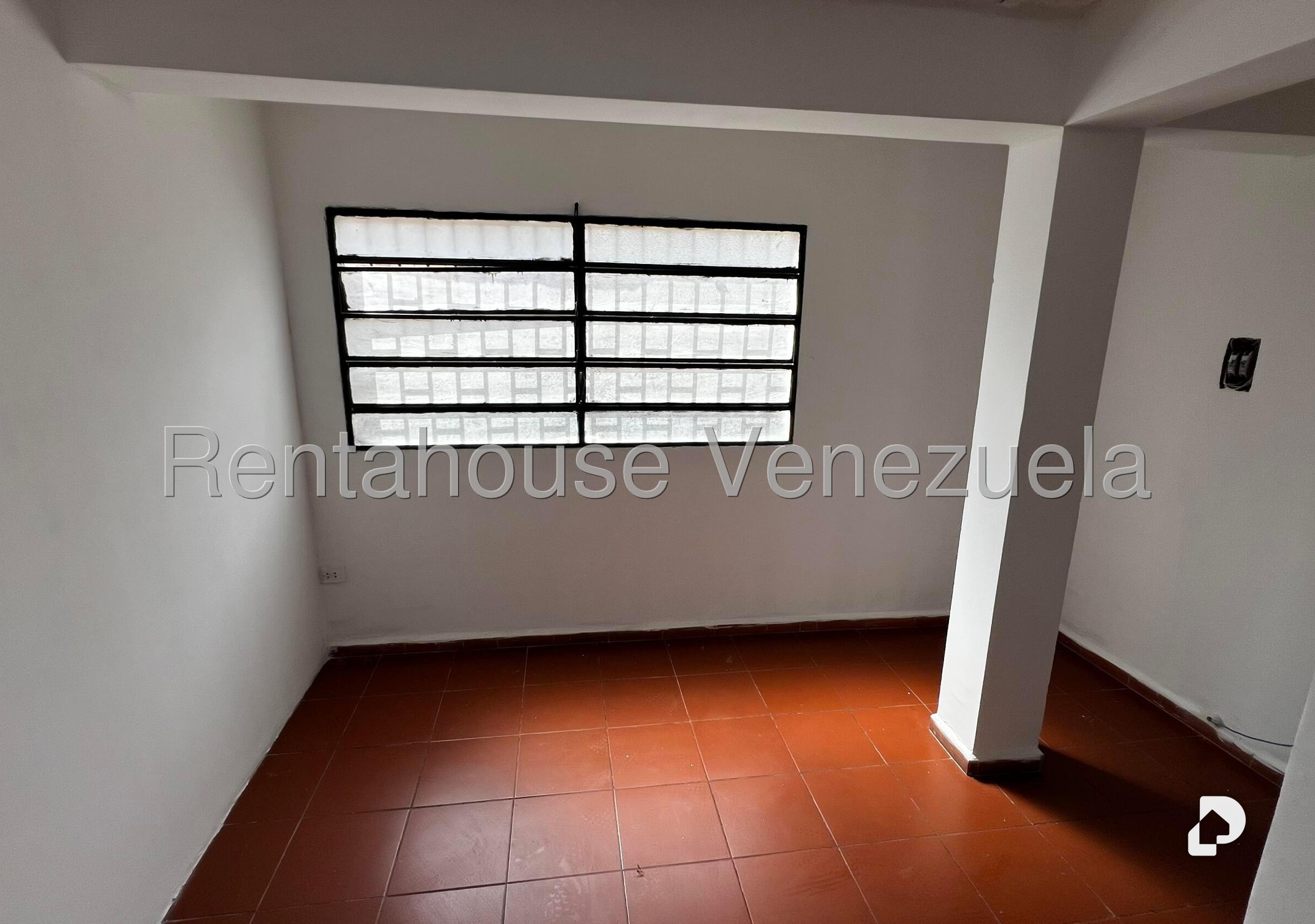 Local comercial en El Placer, Caracas – 10