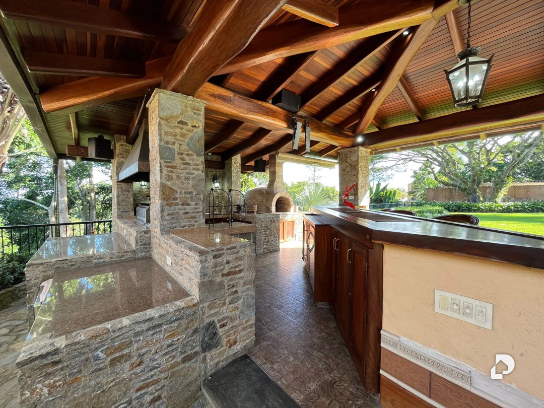 Casa en La Lagunita, Caracas – 16