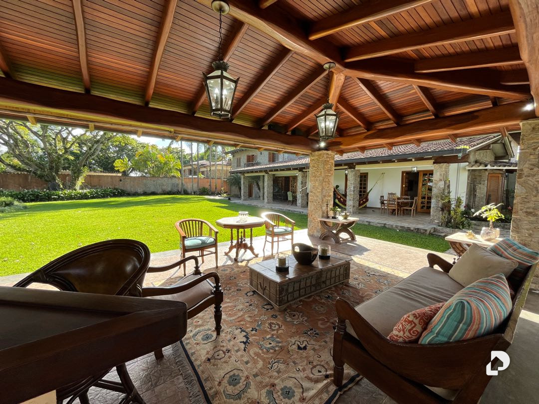 Casa en La Lagunita, Caracas – 18