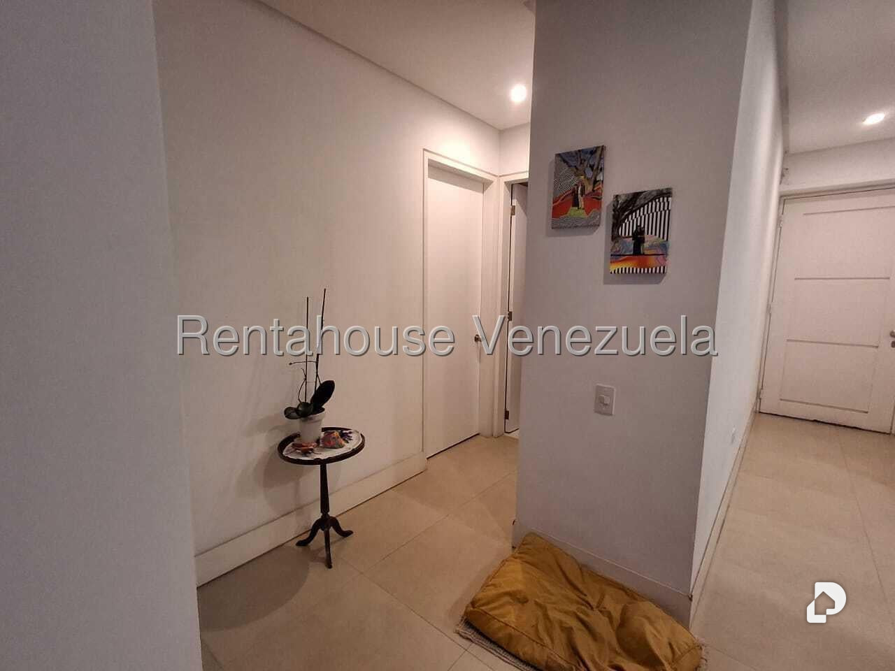 Apartamento en Alto Hatillo, Caracas – 16