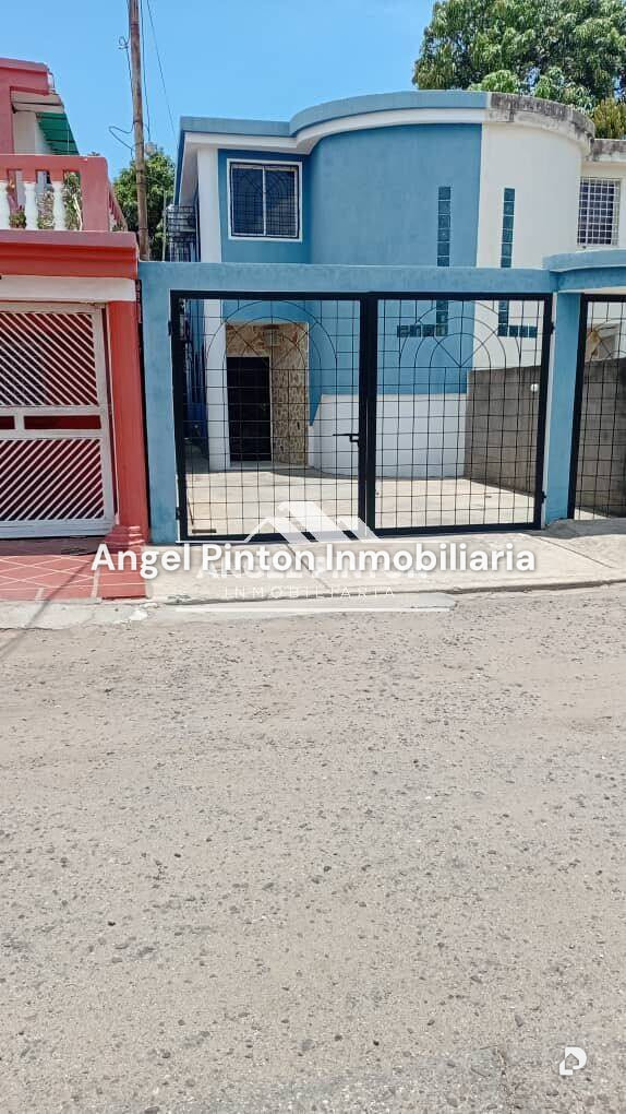 Casa en Pueblo Nuevo, Maracaibo – 11