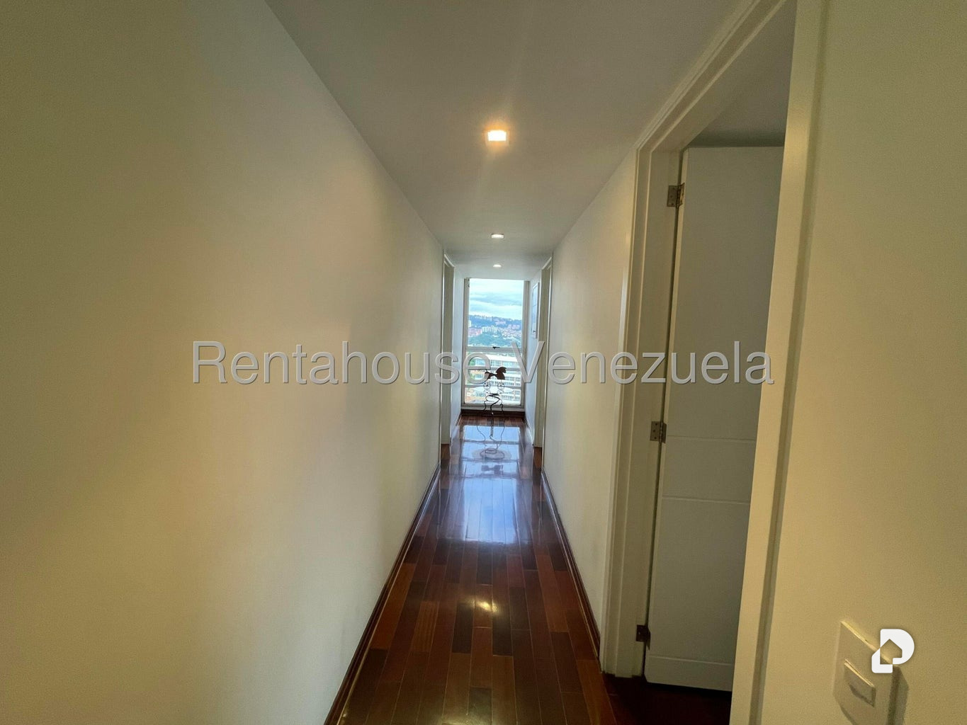 Apartamento en Mirador de Los Campitos, Caracas – 21