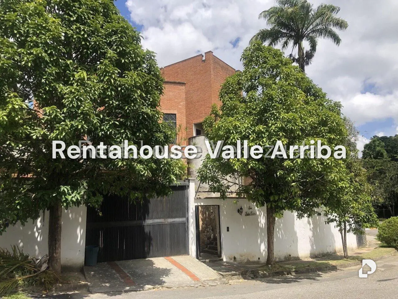 Casa en La Lagunita Country Club, Caracas – 2