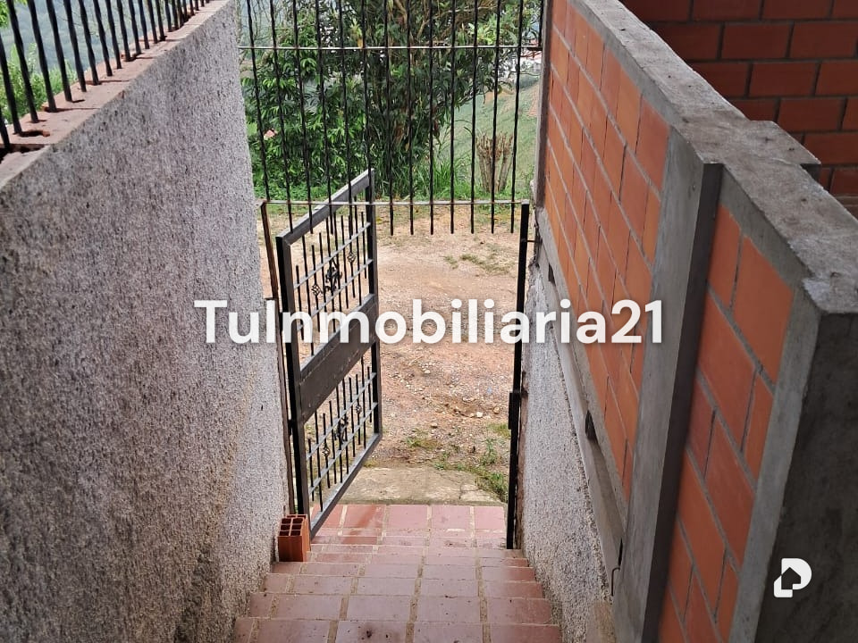 Casa en San Pedro de Los Altos, Los Teques – 2