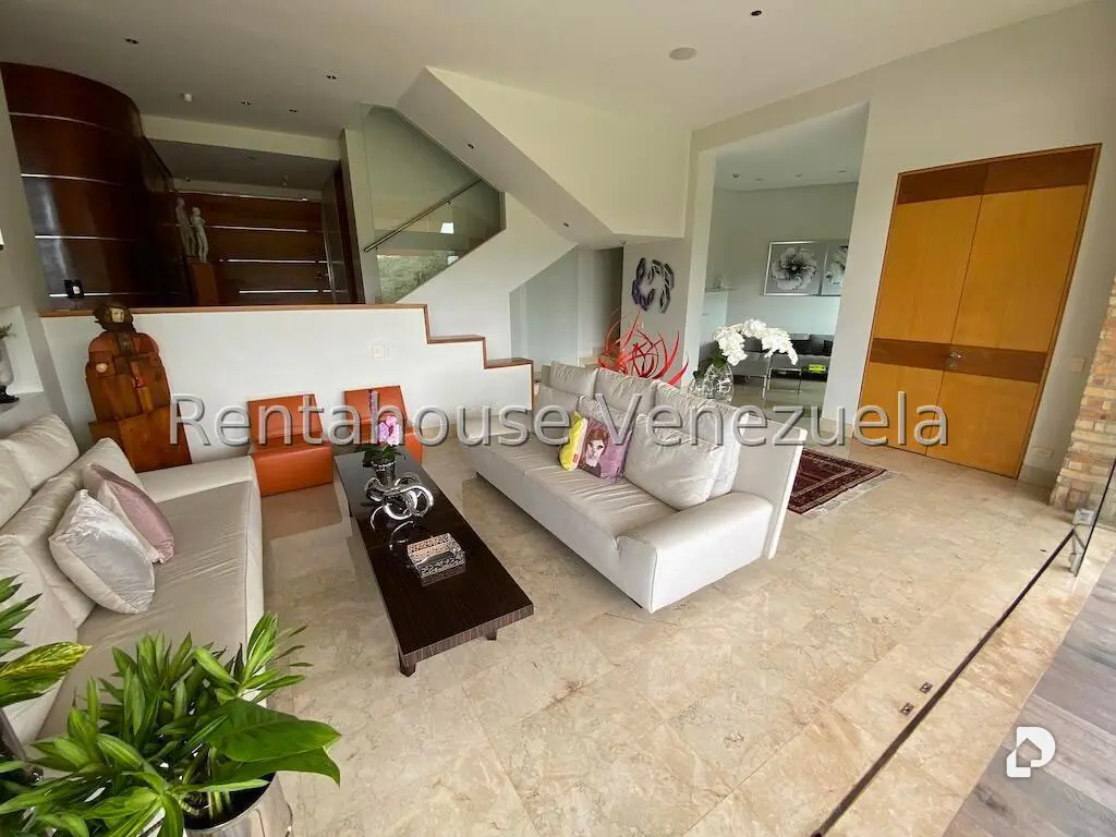 Casa en Mirador de Los Campitos I, Caracas – 11