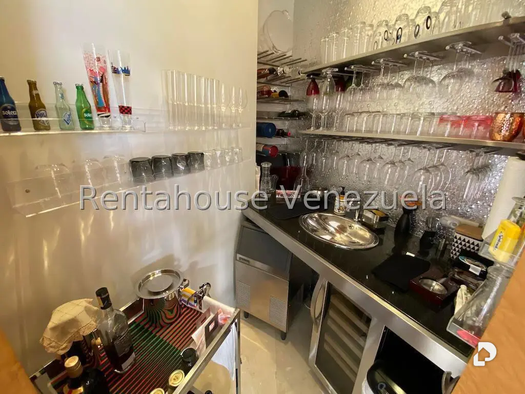 Casa en Mirador de Los Campitos I, Caracas – 17