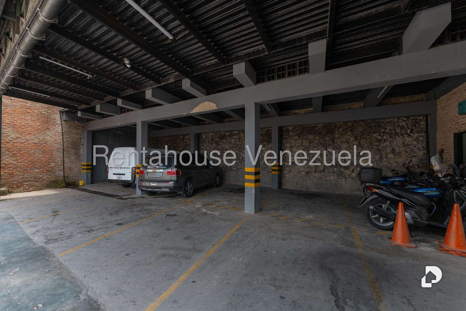 Local comercial en El Hatillo, Caracas – 5
