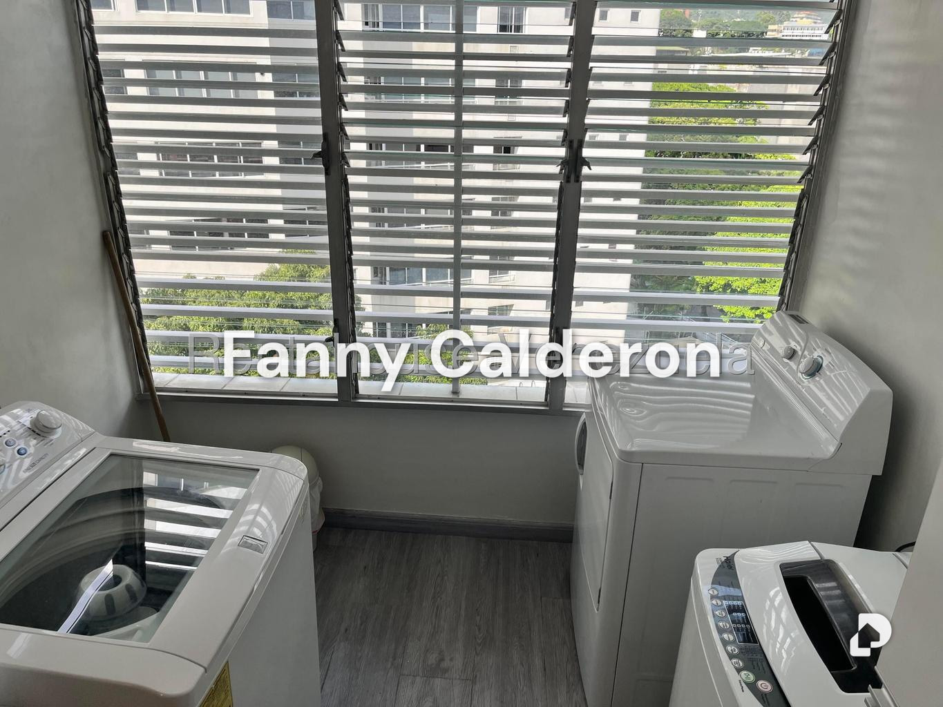 Apartamento en La Florida, Caracas – 23