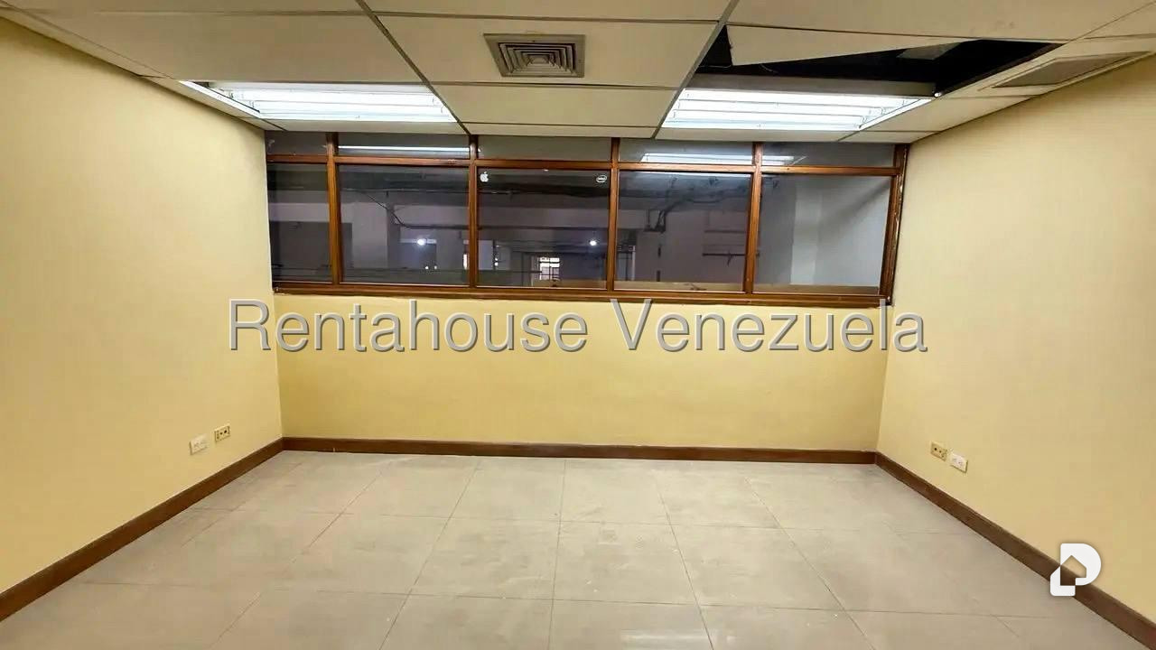 Edificio en Los Ruices, Caracas