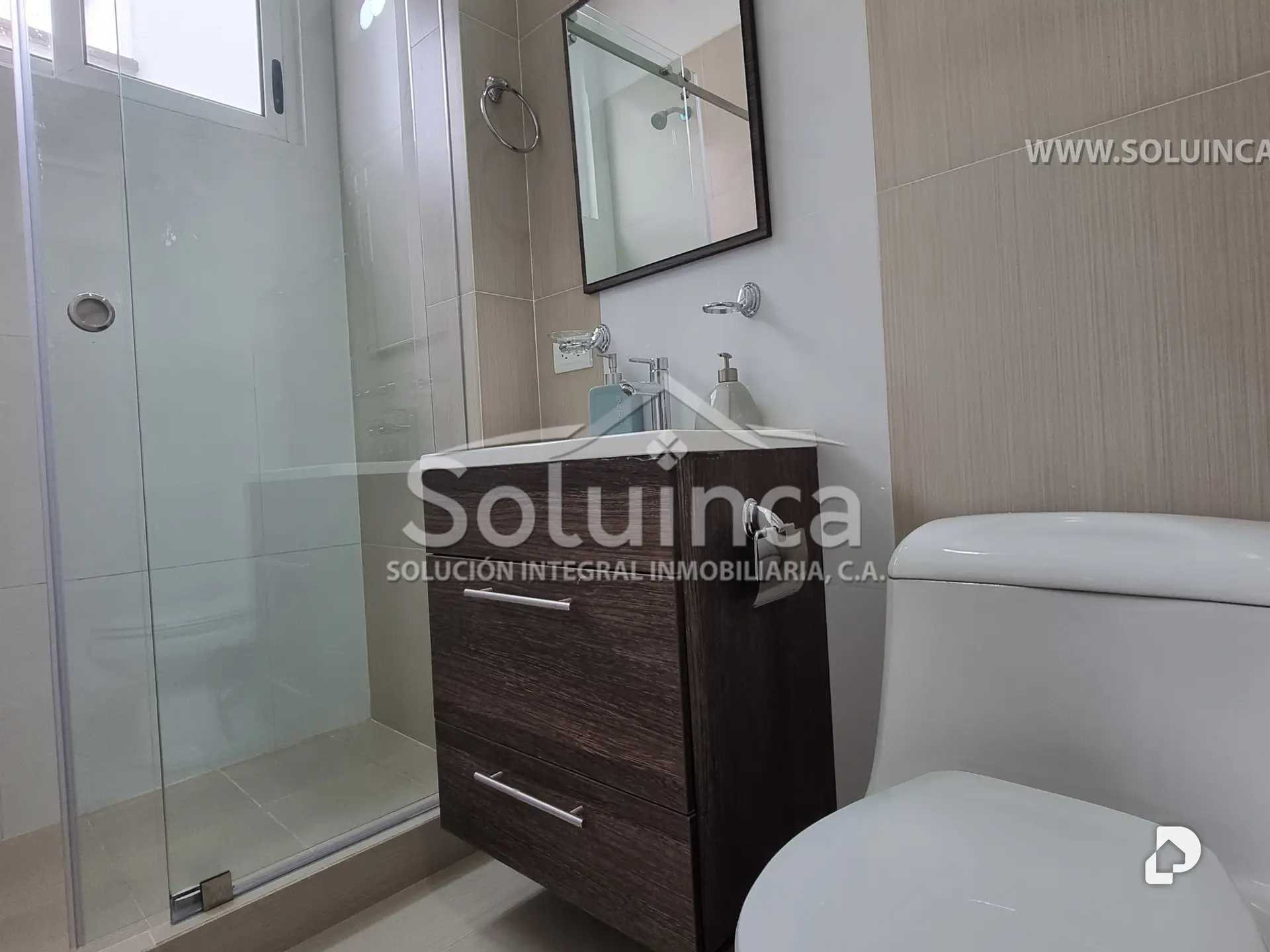 Townhouse en Parroquia Juan Rodríguez Suárez, Mérida – 22