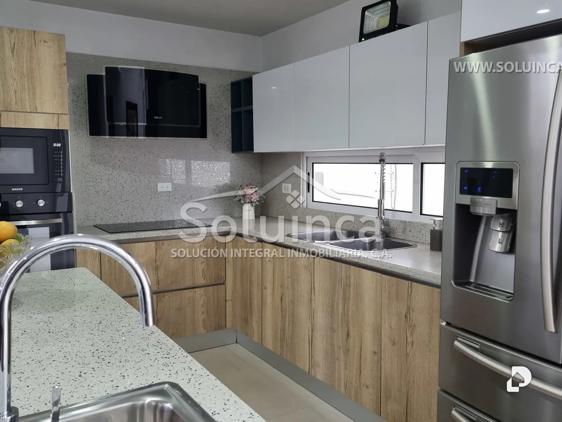 Townhouse en Parroquia Juan Rodríguez Suárez, Mérida – 11