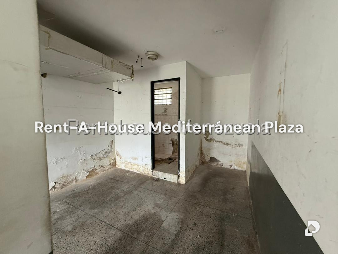 Local comercial en Santa Cecilia, Valencia
