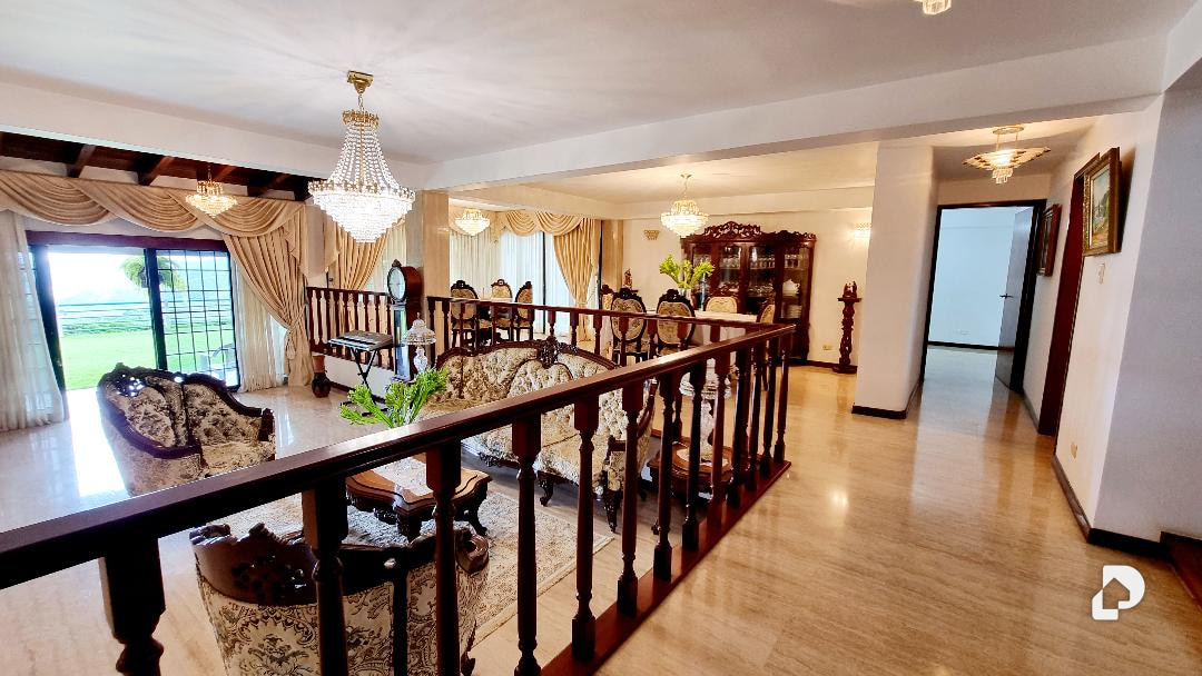 House in La Lagunita, Caracas – 8