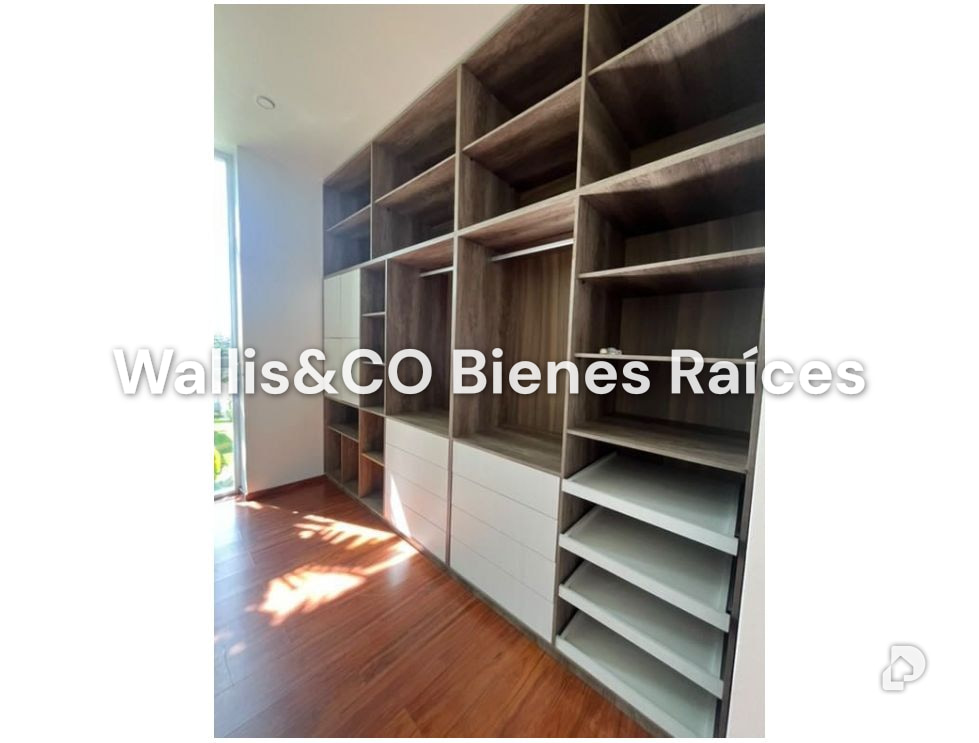 Casa en La Castellana, Caracas – 24