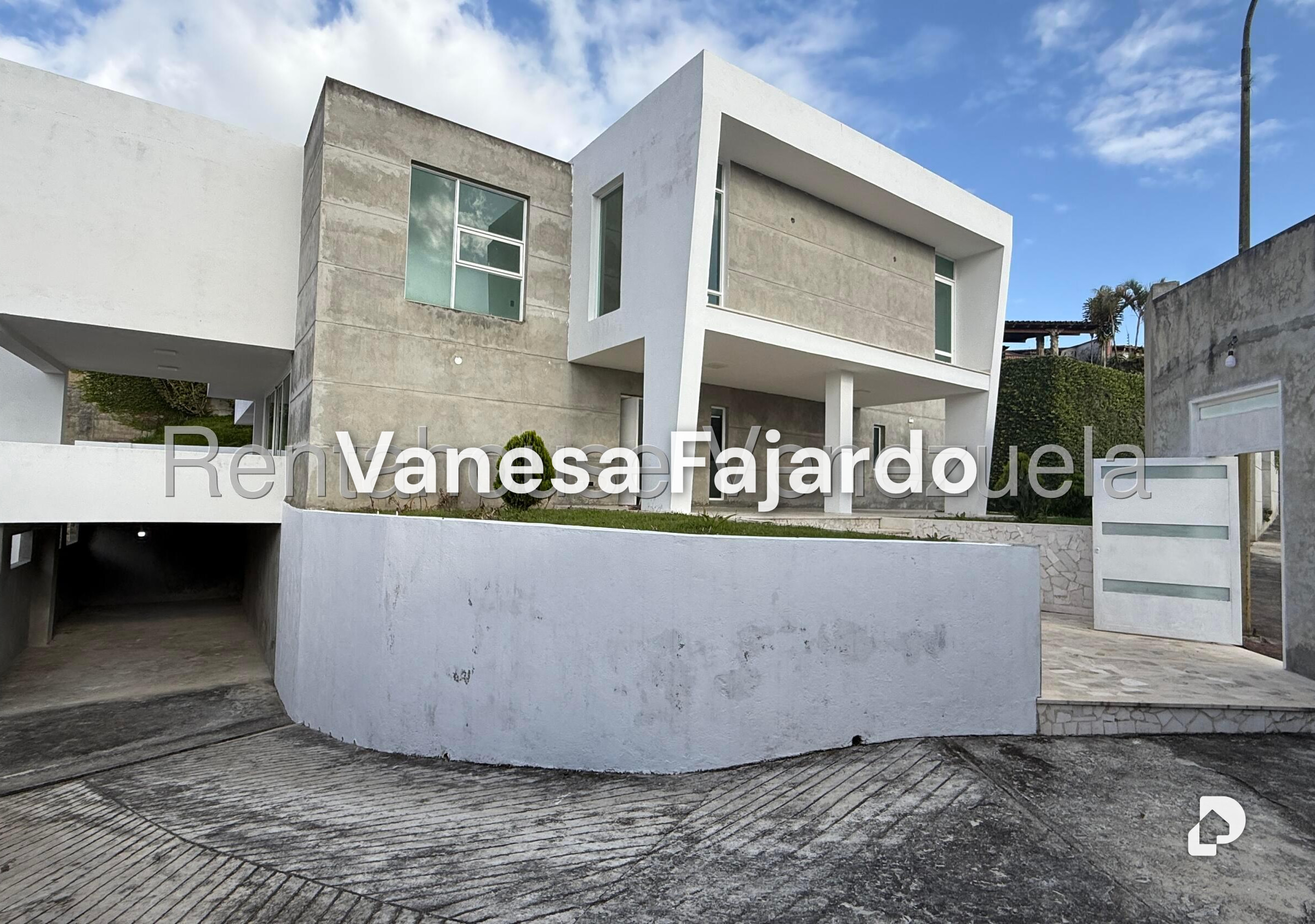 Casa en Parque el Retiro, San Antonio de Los Altos – 2