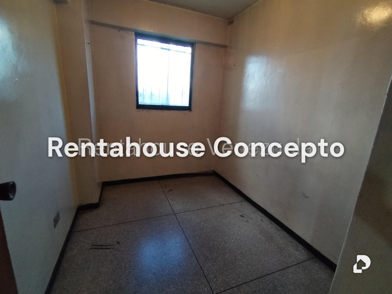 Apartamento en Avenida Lara, Valencia