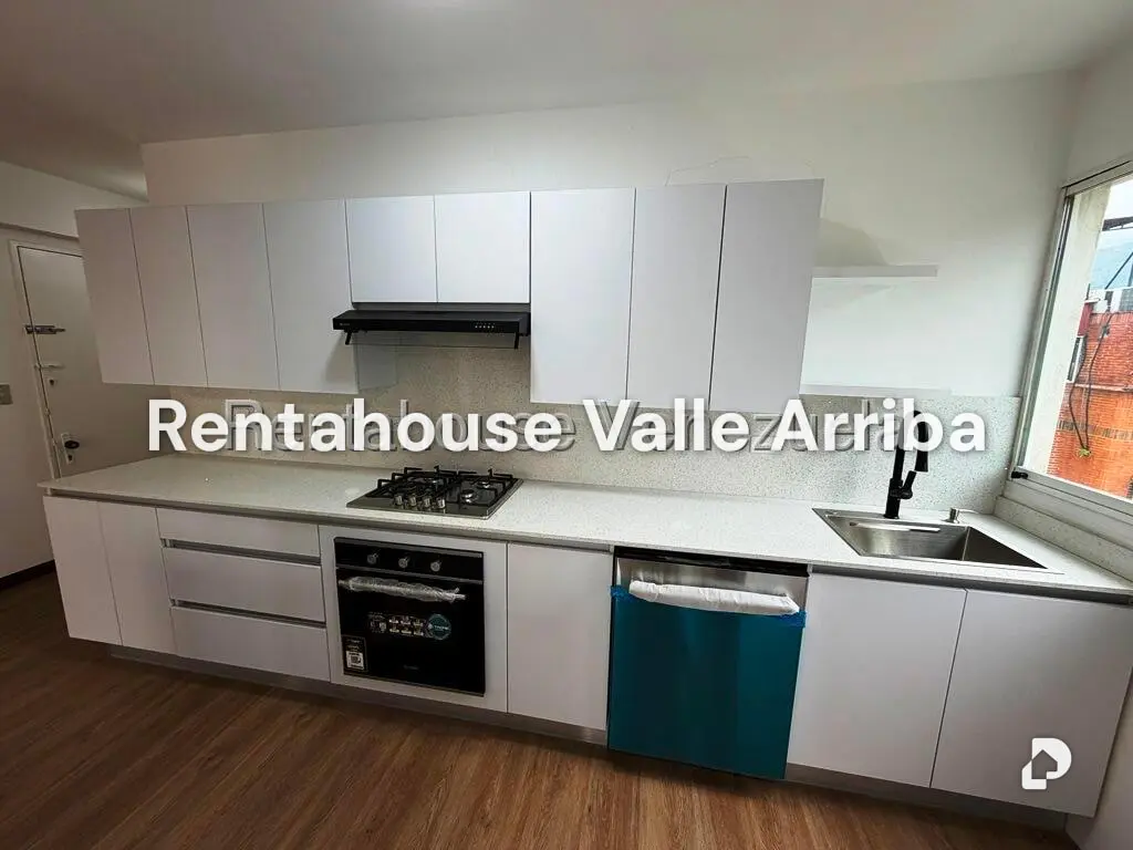 Apartamento en Los Palos Grandes, Caracas – 7