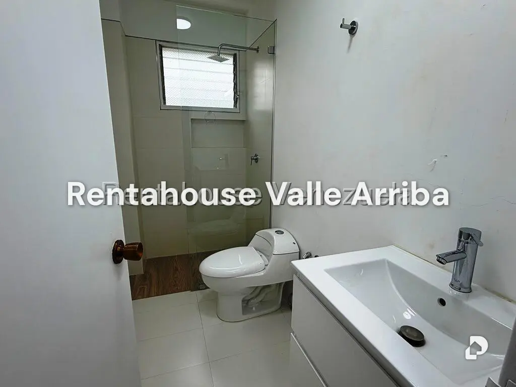 Apartamento en Los Palos Grandes, Caracas – 20