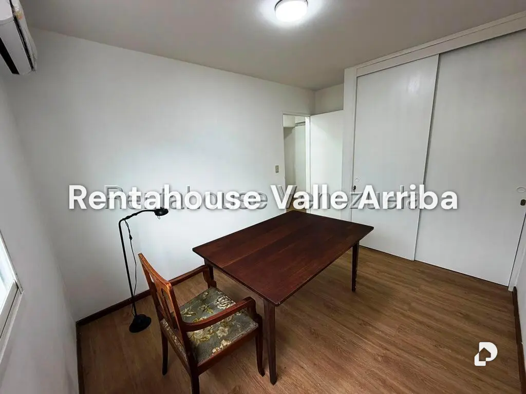 Apartamento en Los Palos Grandes, Caracas – 22