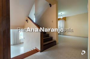 Casa en Alto Prado, Caracas – 7