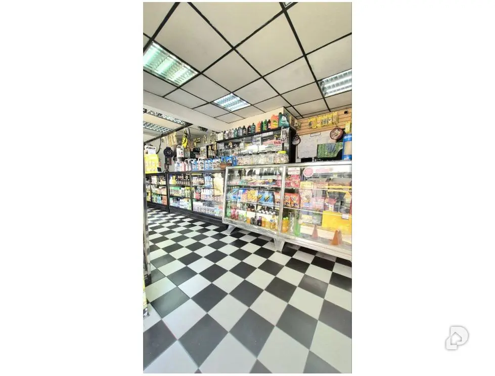 Local comercial en Los Teques, Altos Mirandinos – 5