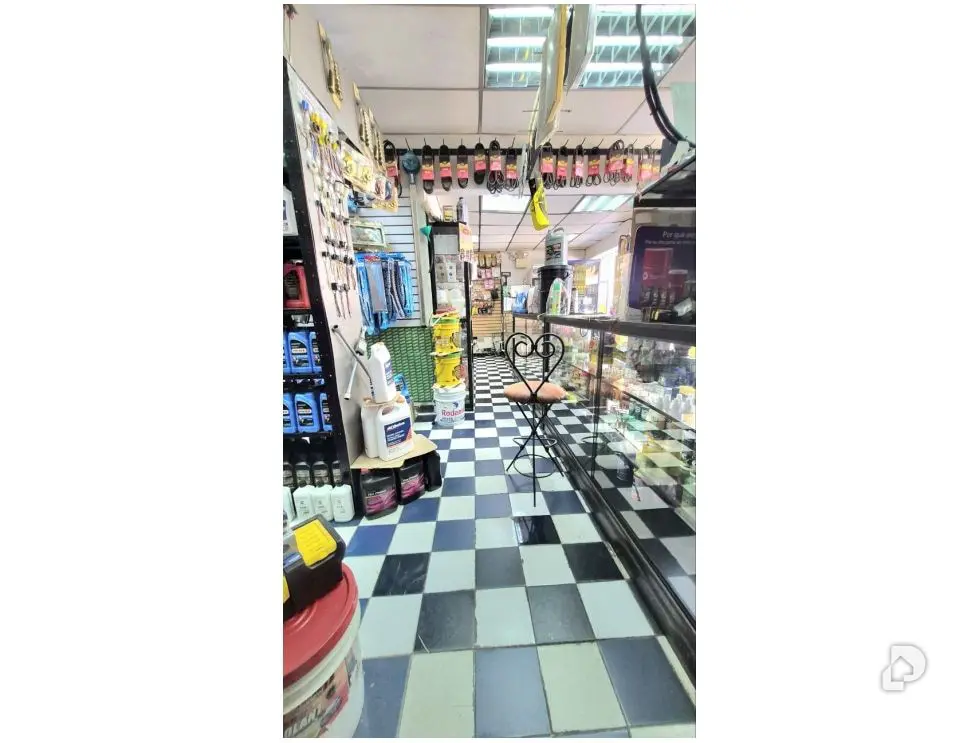 Local comercial en Los Teques, Altos Mirandinos – 6