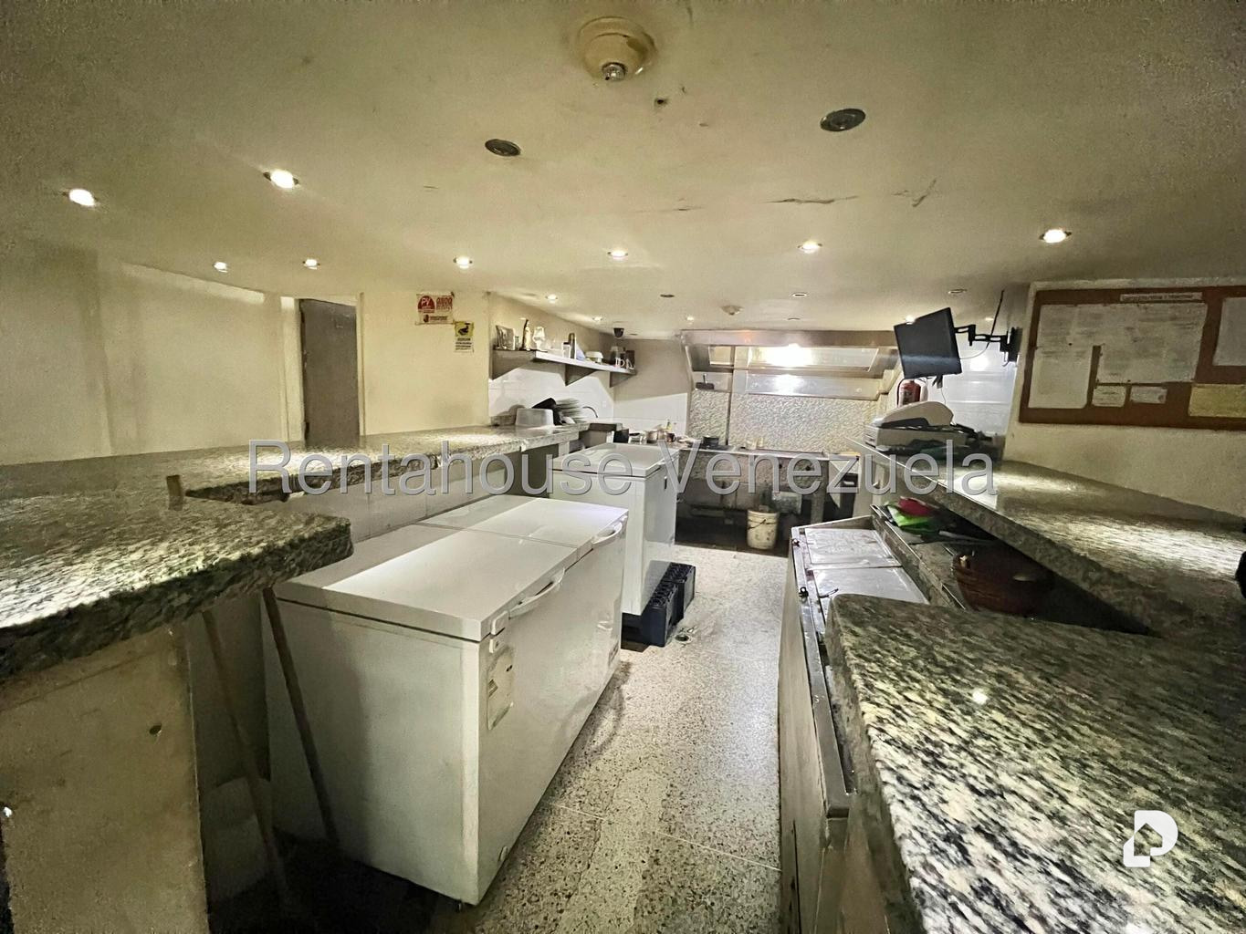 Local comercial en Parroquia La Candelaria, Caracas – 8