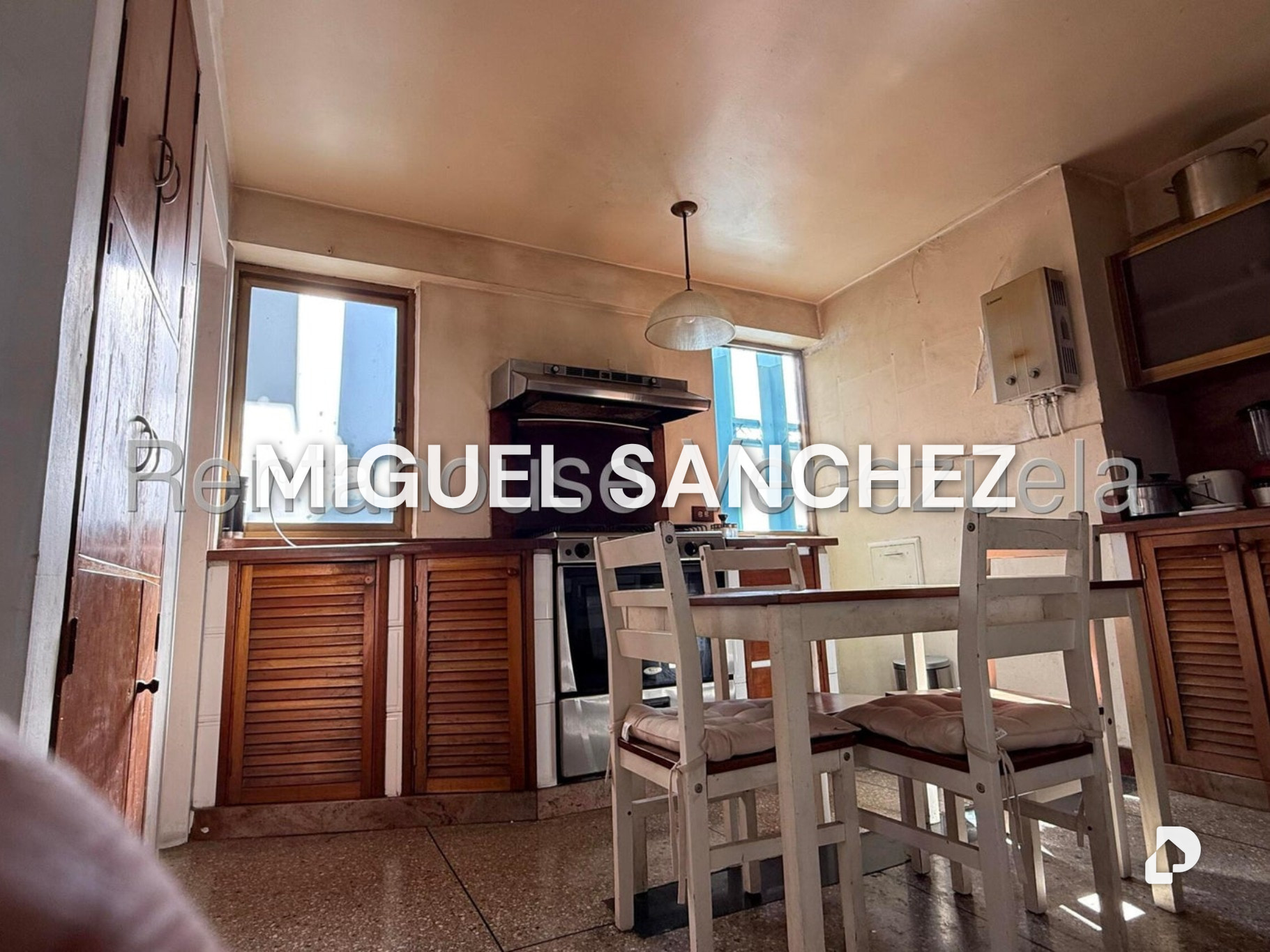 Apartamento en Altamira, Caracas – 5