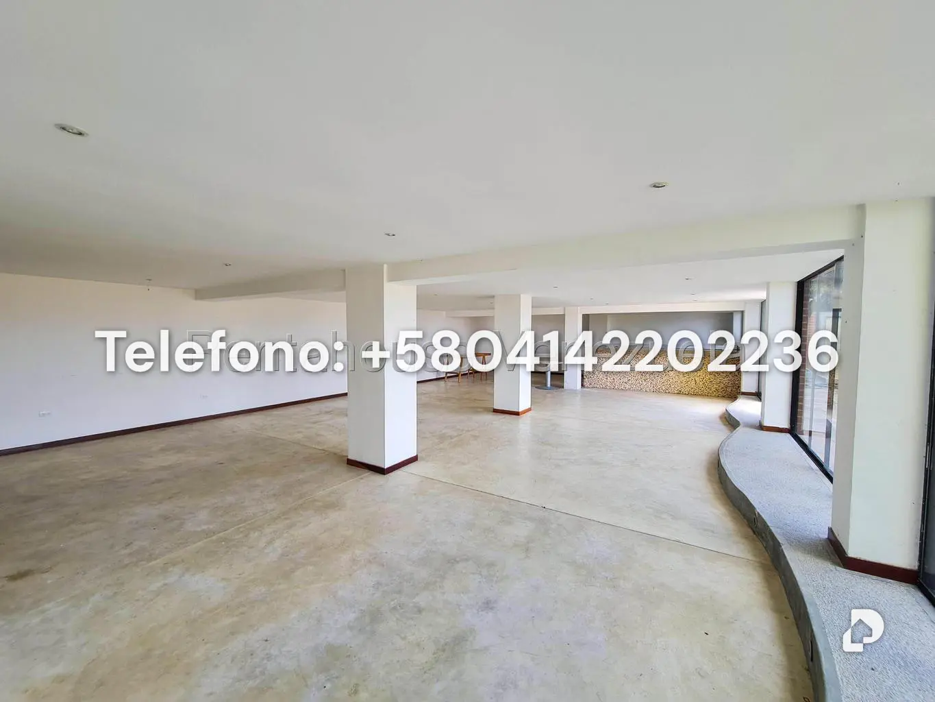 House in Alto Hatillo, Caracas – 32